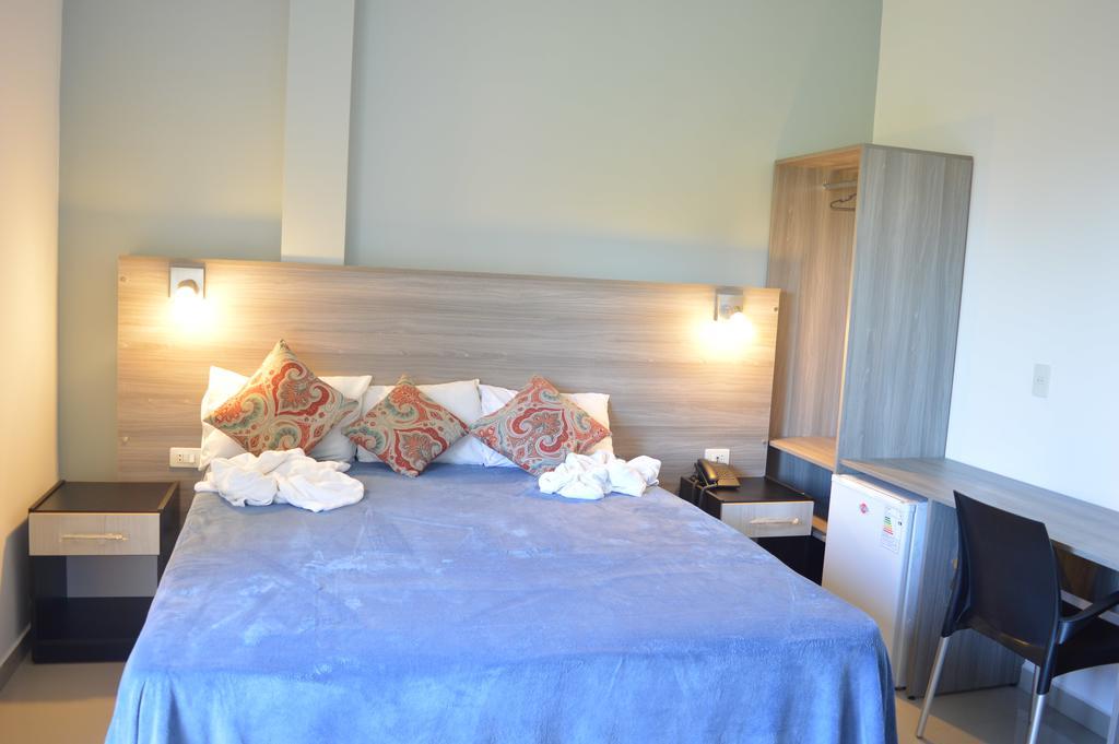 Hotel Puesta Del Sol By Nobile Encarnacion Bagian luar foto